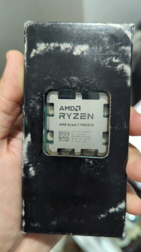 AMD Ryzen 7 7800X3D 8-Core, 16-Thread Gaming Desktop Processor - Tray photo review