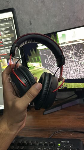 HyperX Cloud II Wireless - Gaming Headset for PC, PS4, Nintendo Switch - Open Box photo review